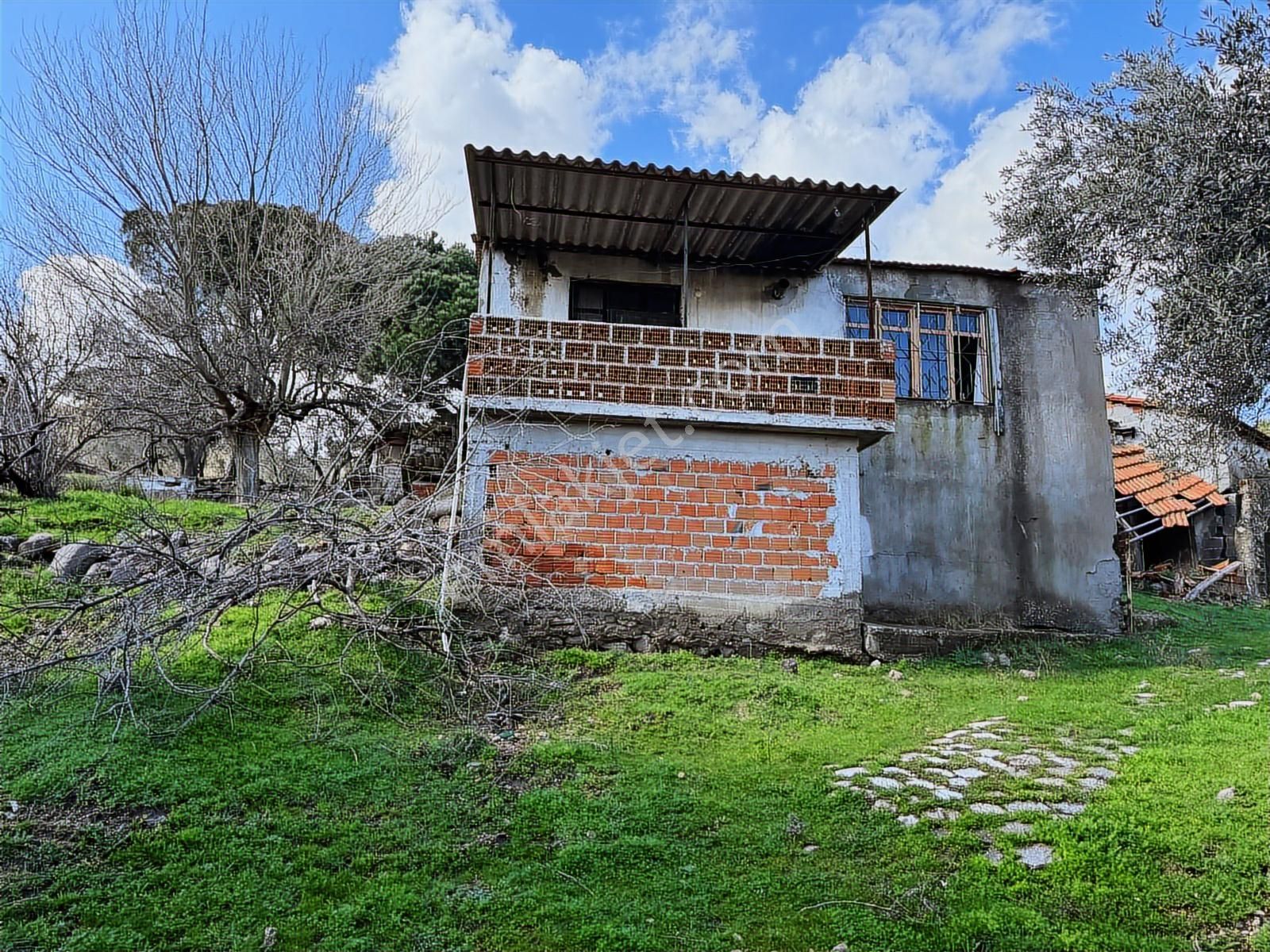 Bergama Selçuk Mah.'de 35.458m2 Yola Cepheli Satılık Tarla - Görsel 14