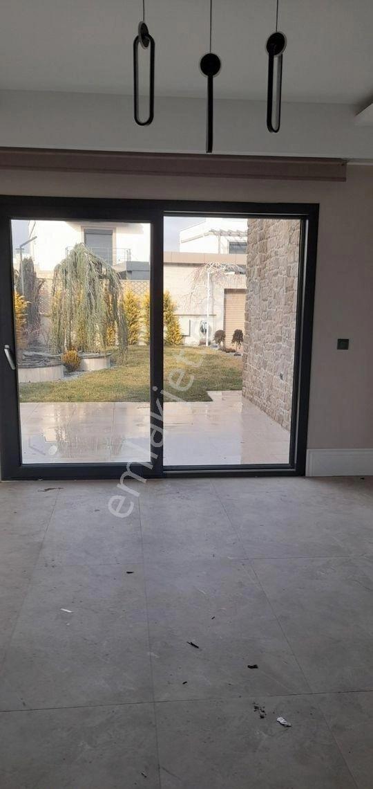 Hisarcık Bercibağ Da Lüks Sıfır Villa - Görsel 29