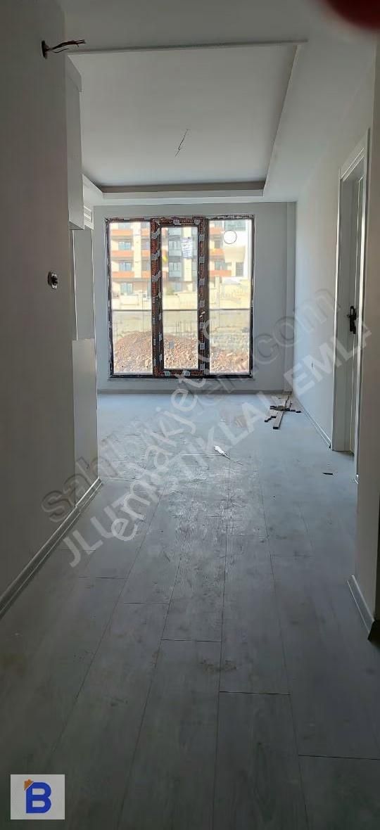 Bulut Emlak'tan Körfez'de 2+0 Lüks Daire - Görsel 2