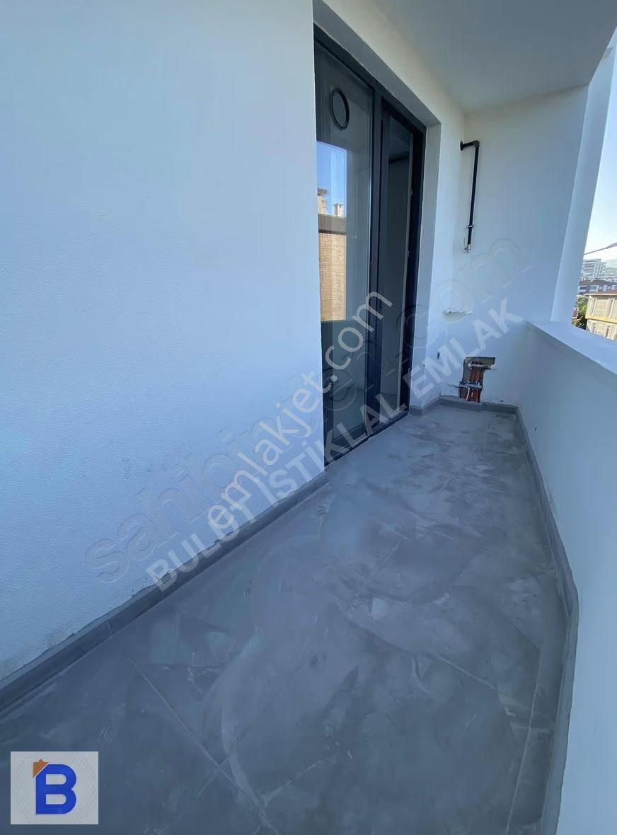 Bulut Emlak;ara Kat Hollü Lüks İskanlı 1+1 Daire - Görsel 9