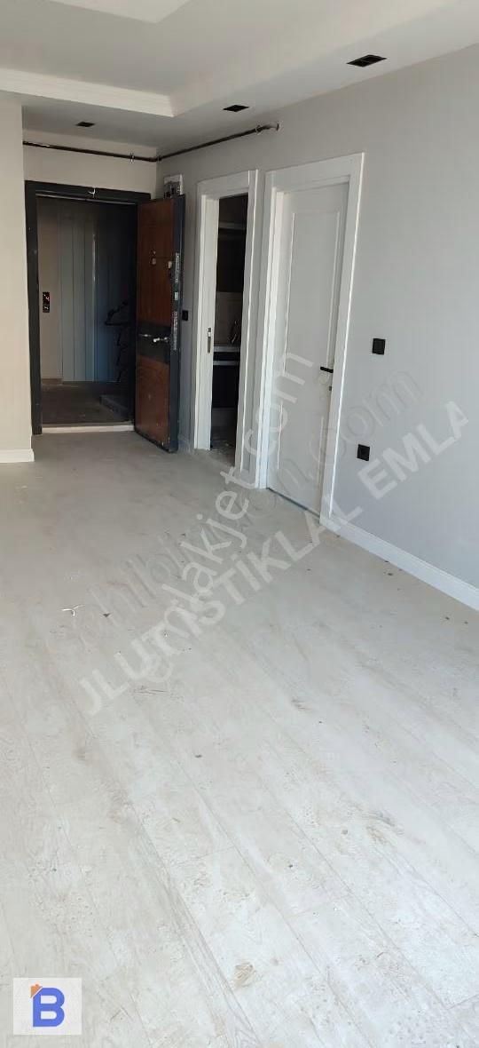 Bulut Emlak'tan Körfez'de Lüks 1+1 - Görsel 7