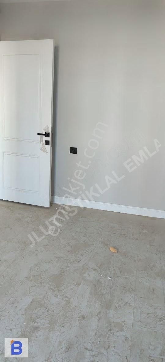 Bulut Emlak'tan Körfez'de Lüks 1+1 - Görsel 2