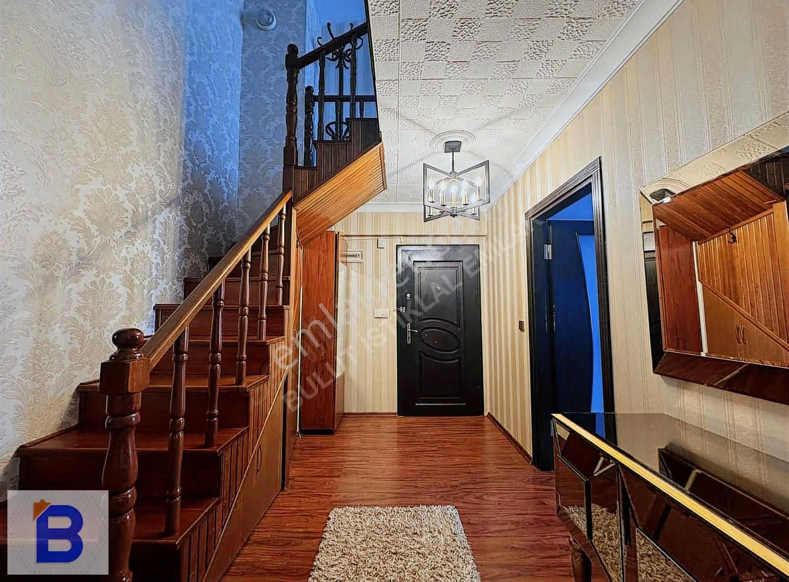 Bulut Emlaktan İlkadım Merkezde Geniş Ve Ferah 5+2 Dubleks