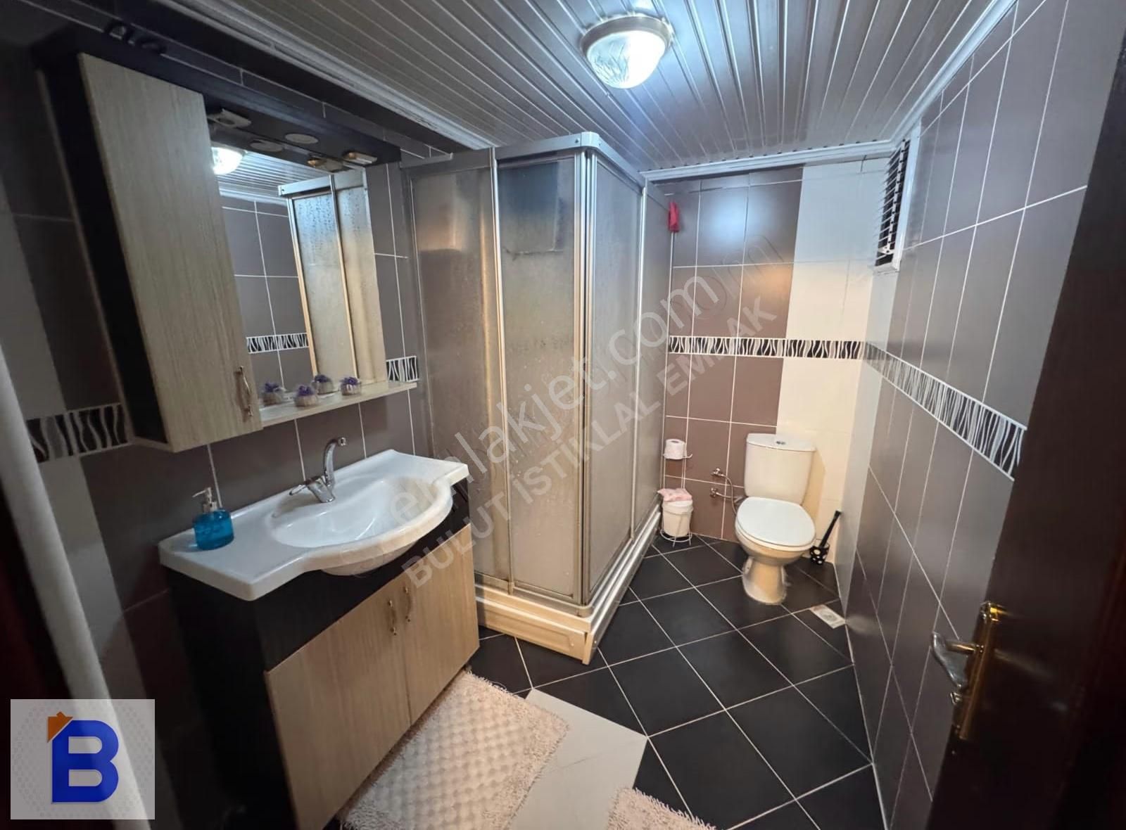 Bulut Emlaktan İlkadım Merkezde Geniş Ve Ferah 5+2 Dubleks - Görsel 7