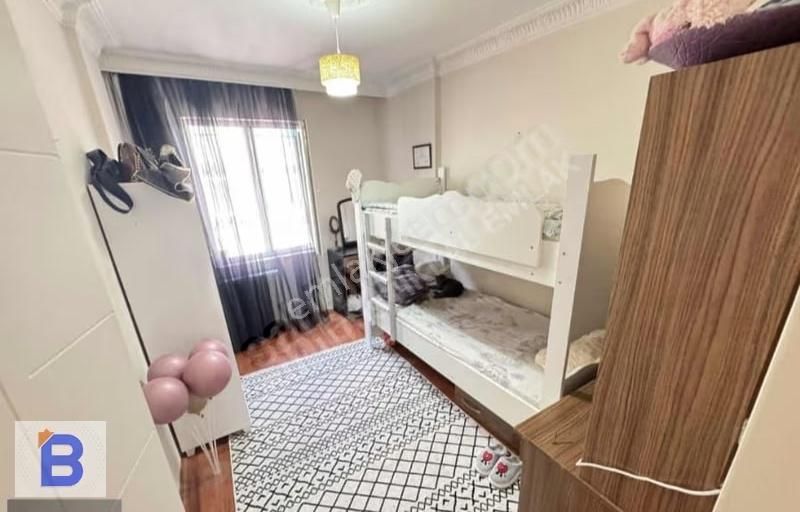 Bulut Emlaktan Pazar Mahallesinde Ara Kat 3+1 Fırsat Daire - Görsel 3