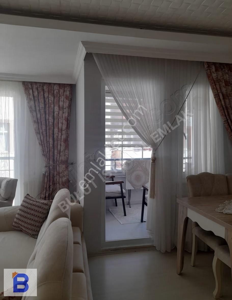 Bulut Emlaktan Bafrada Merkezi Konum Fırsat 2+1 Daire - Görsel 8