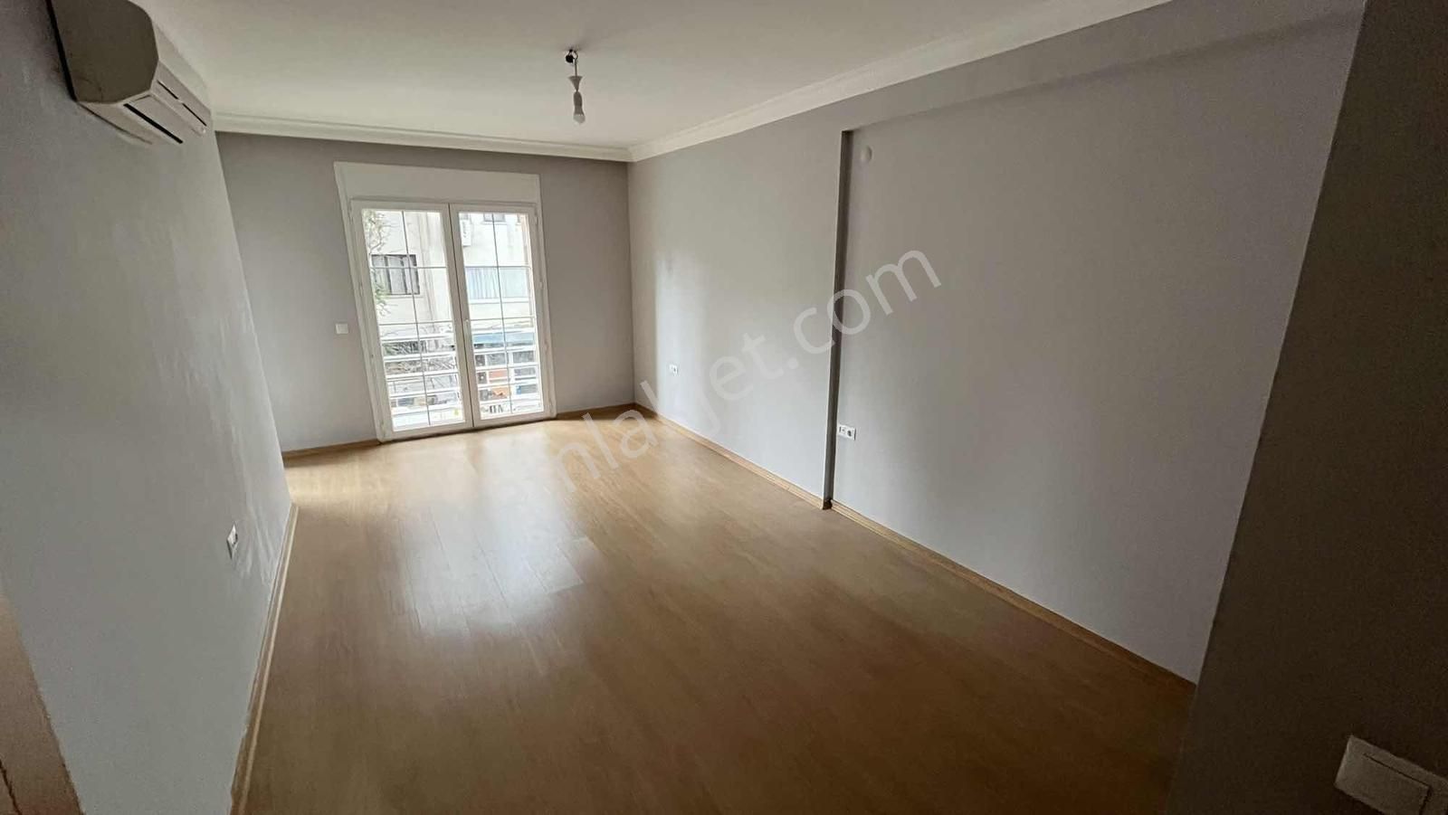 Marinaya Yakın Lüks 2+1 Kapalı Mutfak Daire - Görsel 12