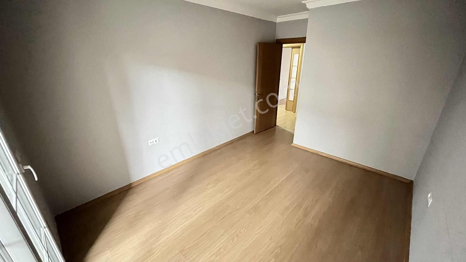 Marinaya Yakın Lüks 2+1 Kapalı Mutfak Daire - Görsel 9