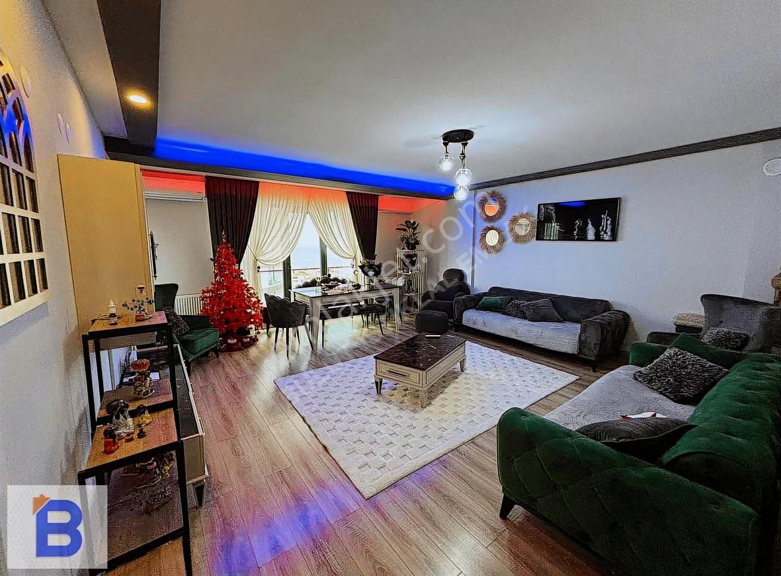 Bulut Emlak'tan Atakum'da Deniz Manzaralı, Merkezi Konumda 3+1