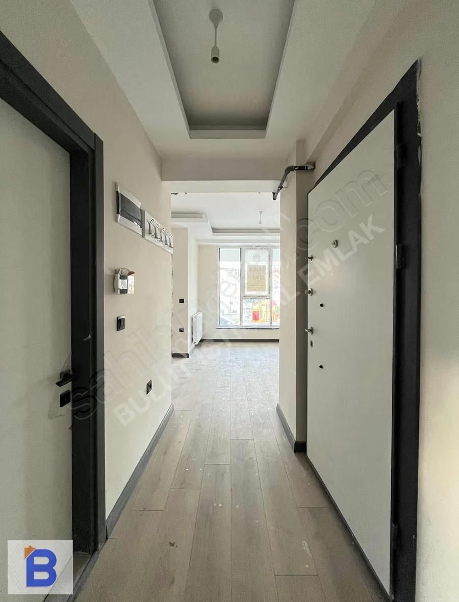 Bulut Emlak;ulaşıma Çok Yakın Fırsat 1+1 İskanlı Daire - Görsel 3