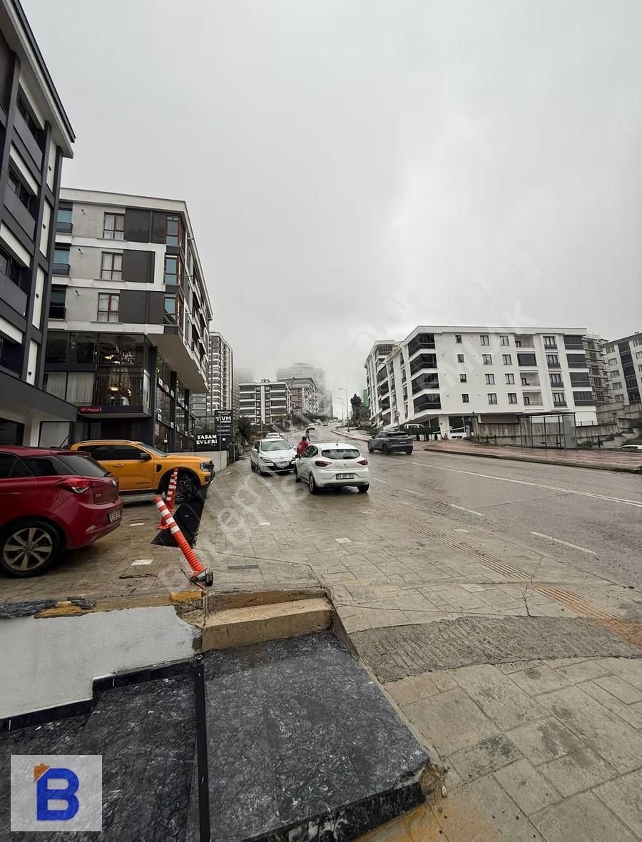 Bulut Emlaktan Serhat Caddesine Cephe Lüks 1+1 Satılık Daire - Görsel 16