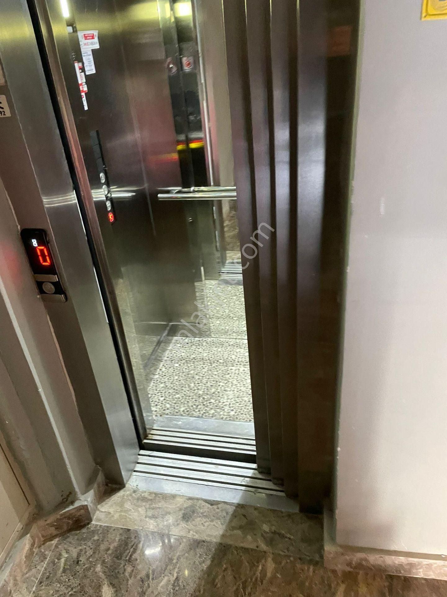 Akgün Kurumsal'dan Türk-iş'de Satılık Lüks 1+0 Ofis/daire - Görsel 8