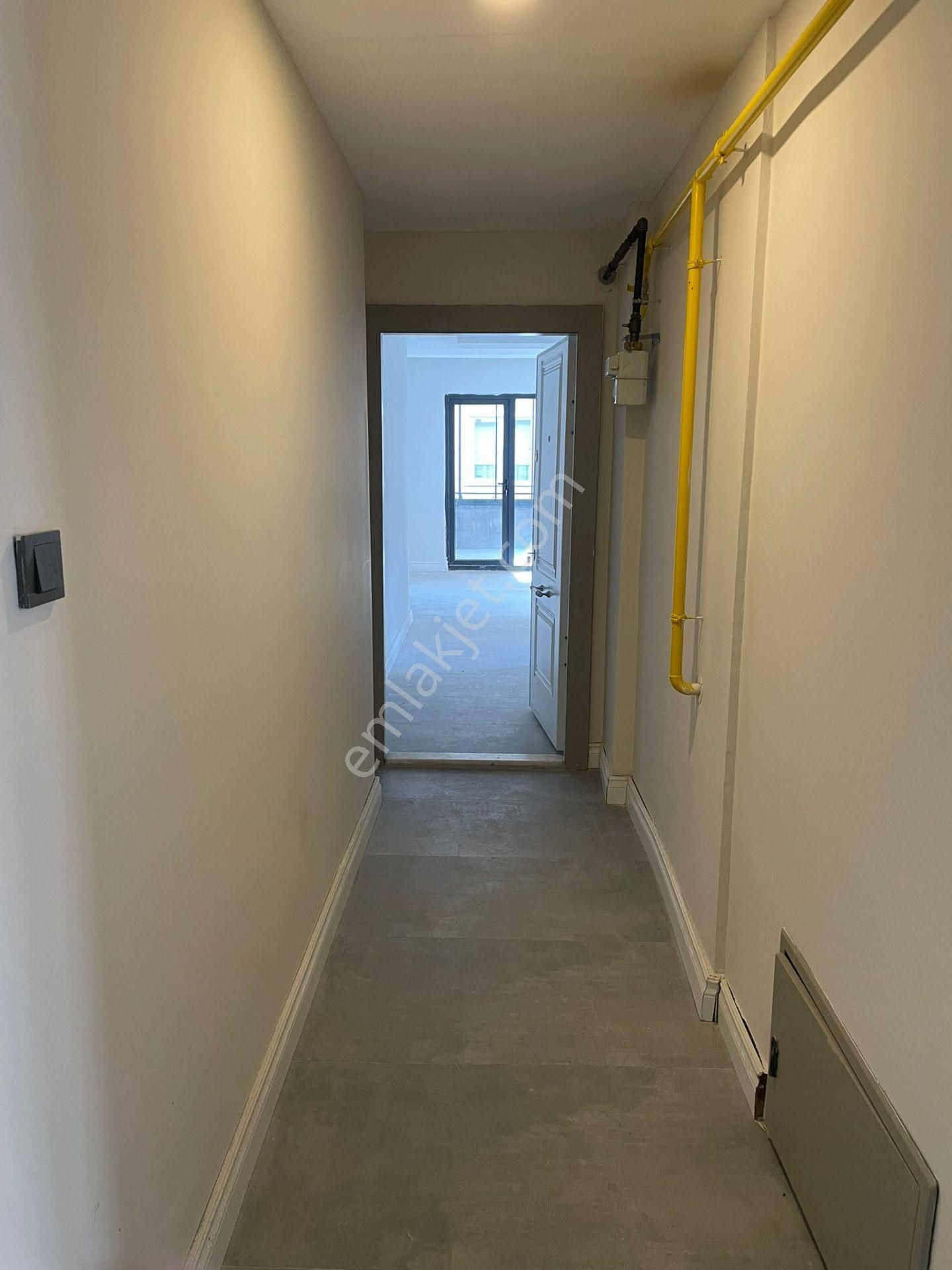 Akgün Kurumsal'dan Türk-iş'de Satılık Lüks 1+0 Ofis/daire - Görsel 3