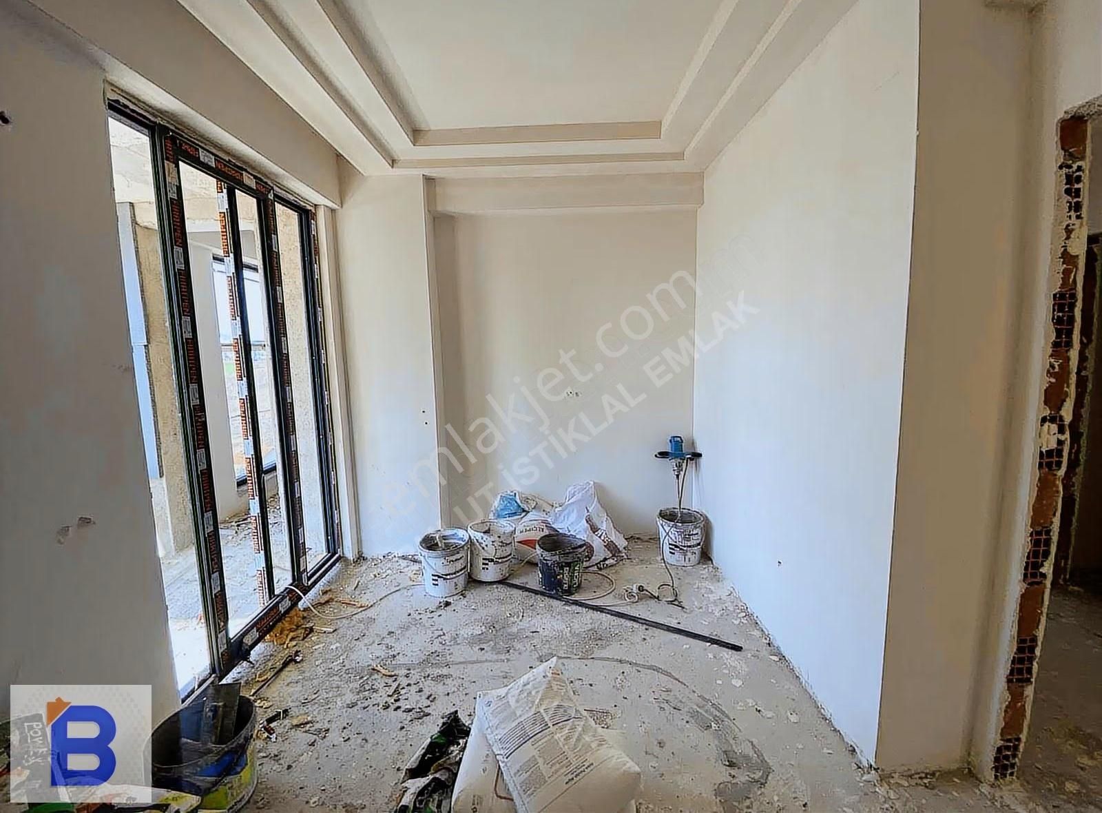 Bulut Emlak'tan Caddeye Cephe Havuzlu Sitede Lüks 2+1 Daire - Görsel 35