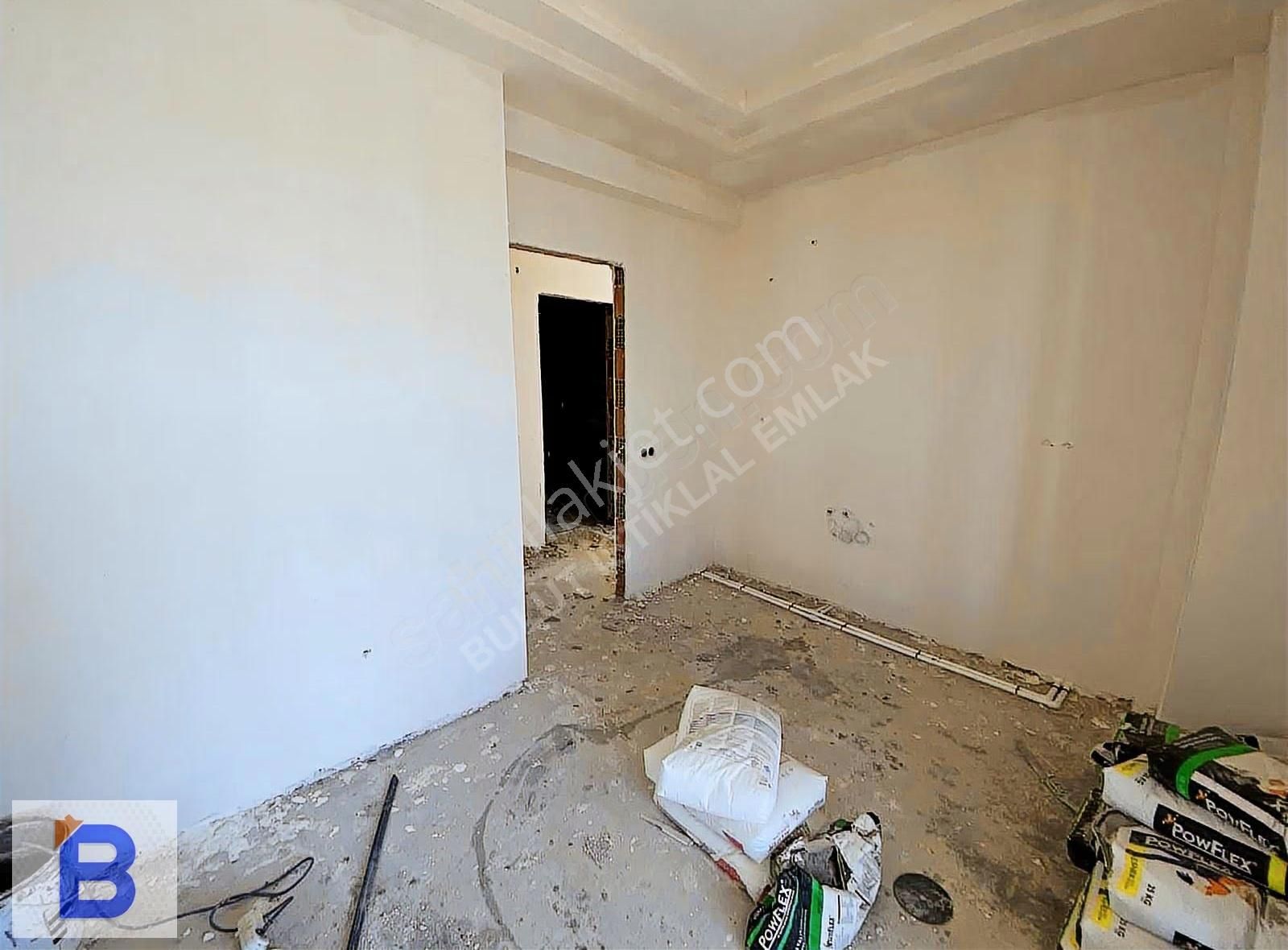 Bulut Emlak'tan Caddeye Cephe Havuzlu Sitede Lüks 2+1 Daire - Görsel 10