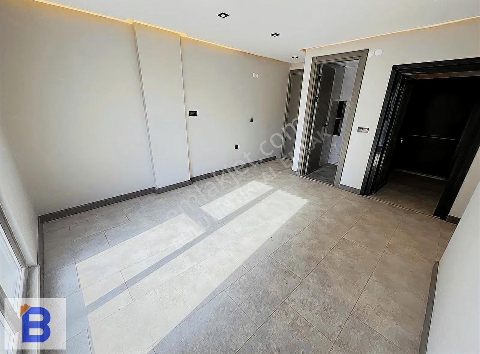 Bulut Emlak;ultra Lüks Ara Kat İskanlı 3+1 Daire - Görsel 16