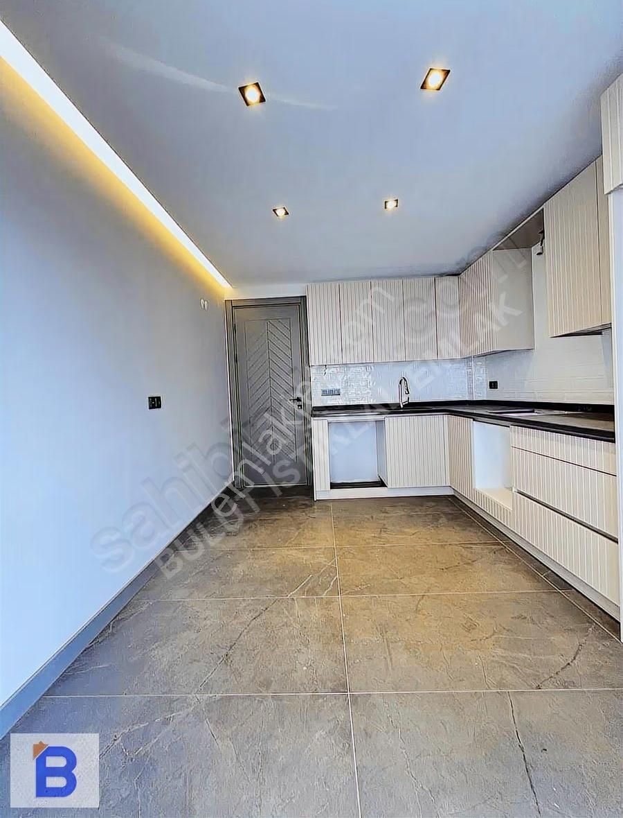 Bulut Emlak;ultra Lüks Ara Kat İskanlı 3+1 Daire - Görsel 10