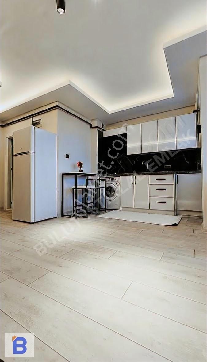 Bulut Emlak'tan Atakum Da Deniz Manzaralı 1+1 Satılık Daire