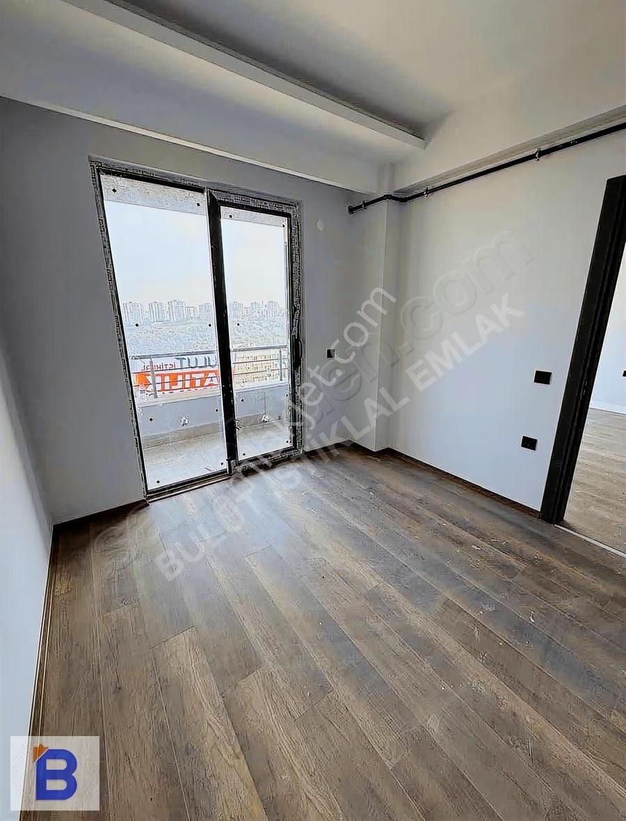 Bulut Emlaktan Atakum'da Deniz Manzaralı Satılık Lüks 1+1 Daire - Görsel 10