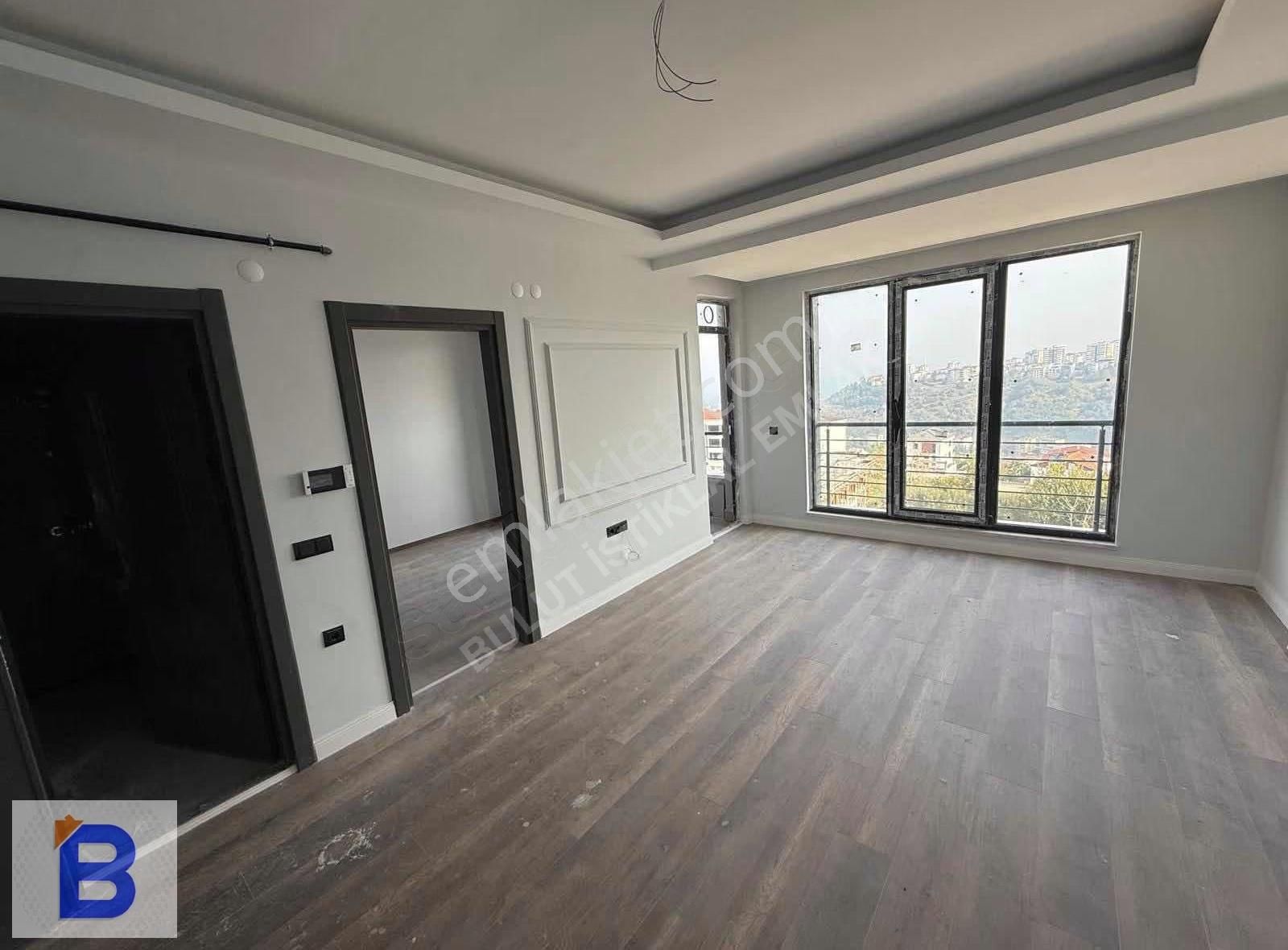 Bulut Emlaktan Atakum'da Deniz Manzaralı Satılık Lüks 1+1 Daire