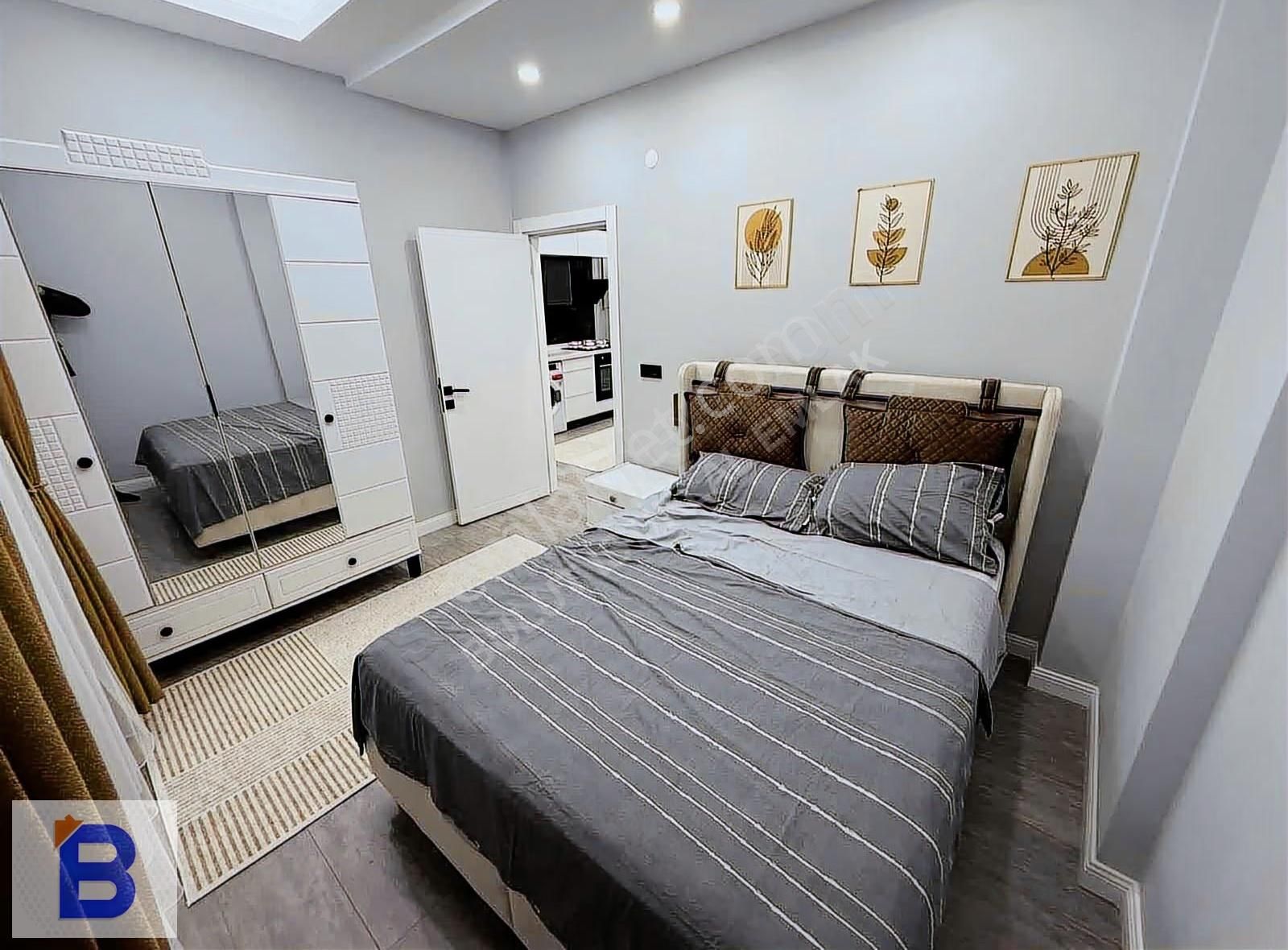 Bulut Emlaktan Atakum'da Cadde'ye Cephe Lüks 1+1 Satılık Daire - Görsel 6