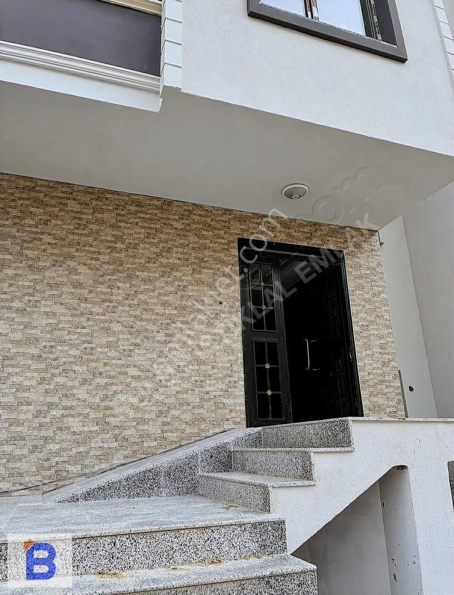 Bulut Emlaktan İstiklal Mahallesinde Fırsat 1+1 Daire - Görsel 12