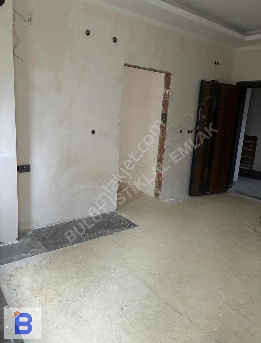 Bulut Emlaktan İstiklal Mahallesinde Fırsat 1+1 Daire - Görsel 11