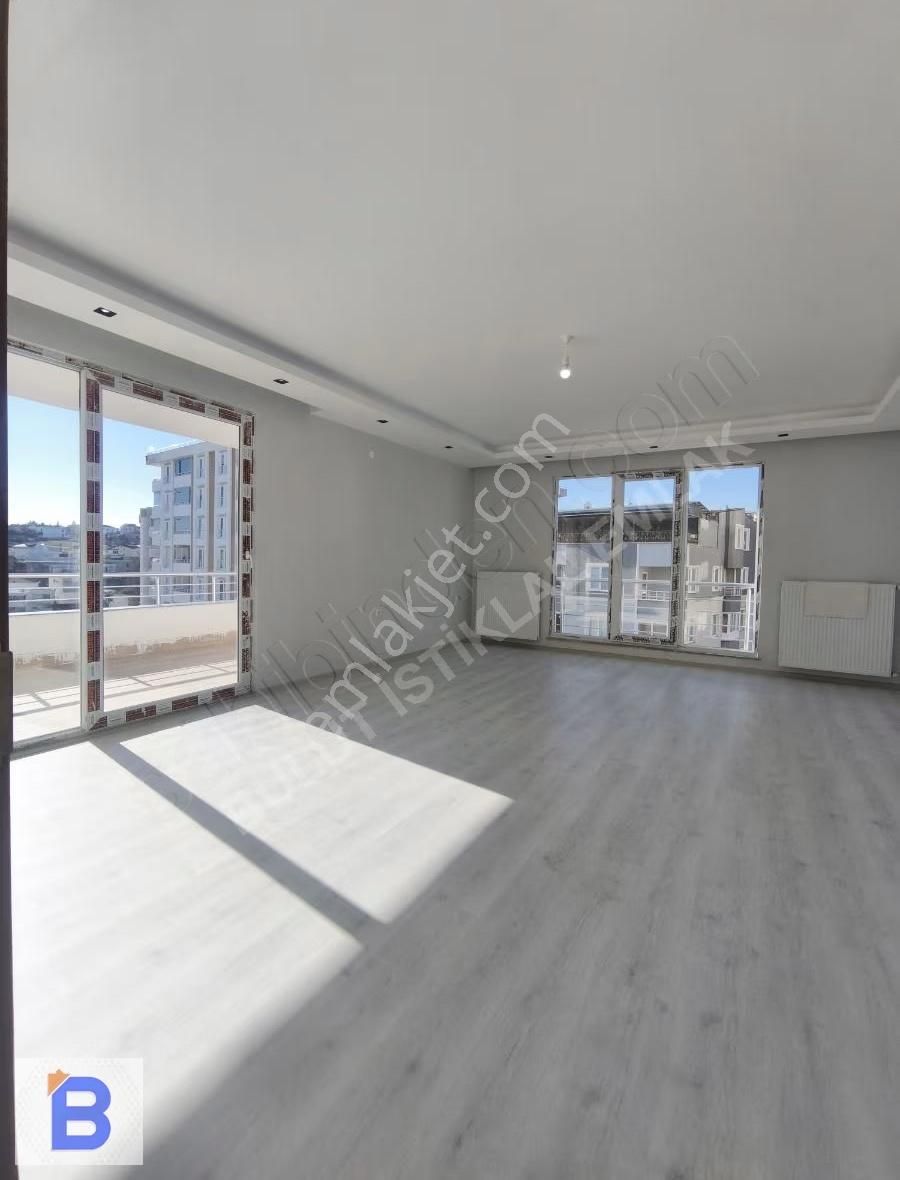 Bulut Emlak'tan Atakum Atakent Deniz Manzaralı 3+1 Satılık Daire