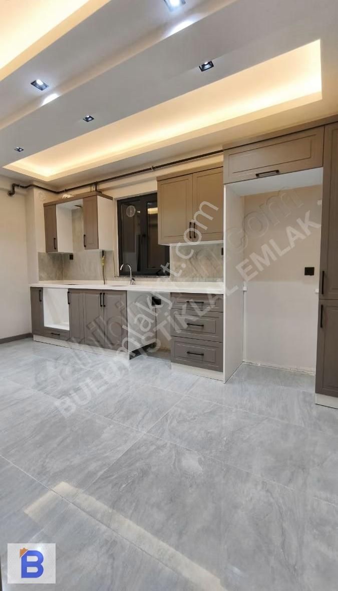 Bulut Emlak'tan Atakum Yenimahalle De 2+1 Satılık Daire