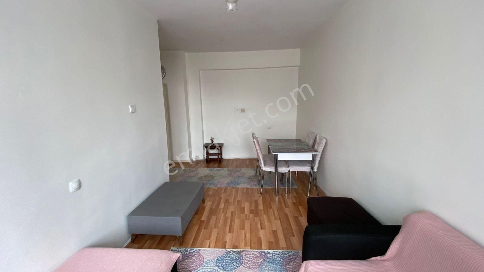 Arslan Emlak'tan Eşyalı 2+1 Metroya Yakın Temiz Kiralık Daire - Görsel 9