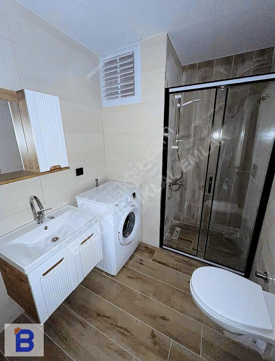 Bulut Emlak;ara Kat Lüks Eşyalı Kombili Fırsat 1+1 Daire - Görsel 9