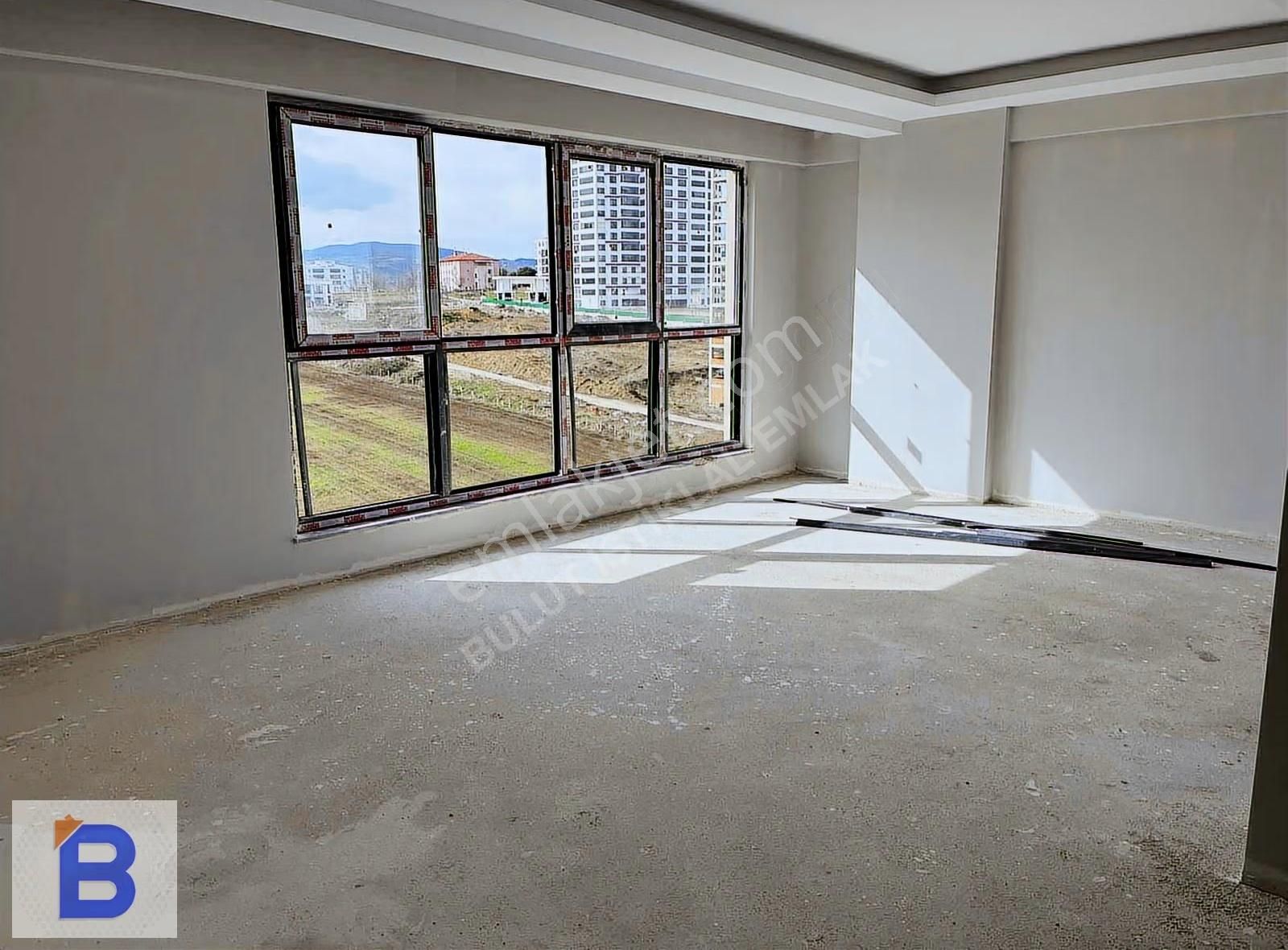 Bulut Emlaktan Gökdelenler Bölgesi'nde Lüks Geniş Fırsat 4+1 - Görsel 9