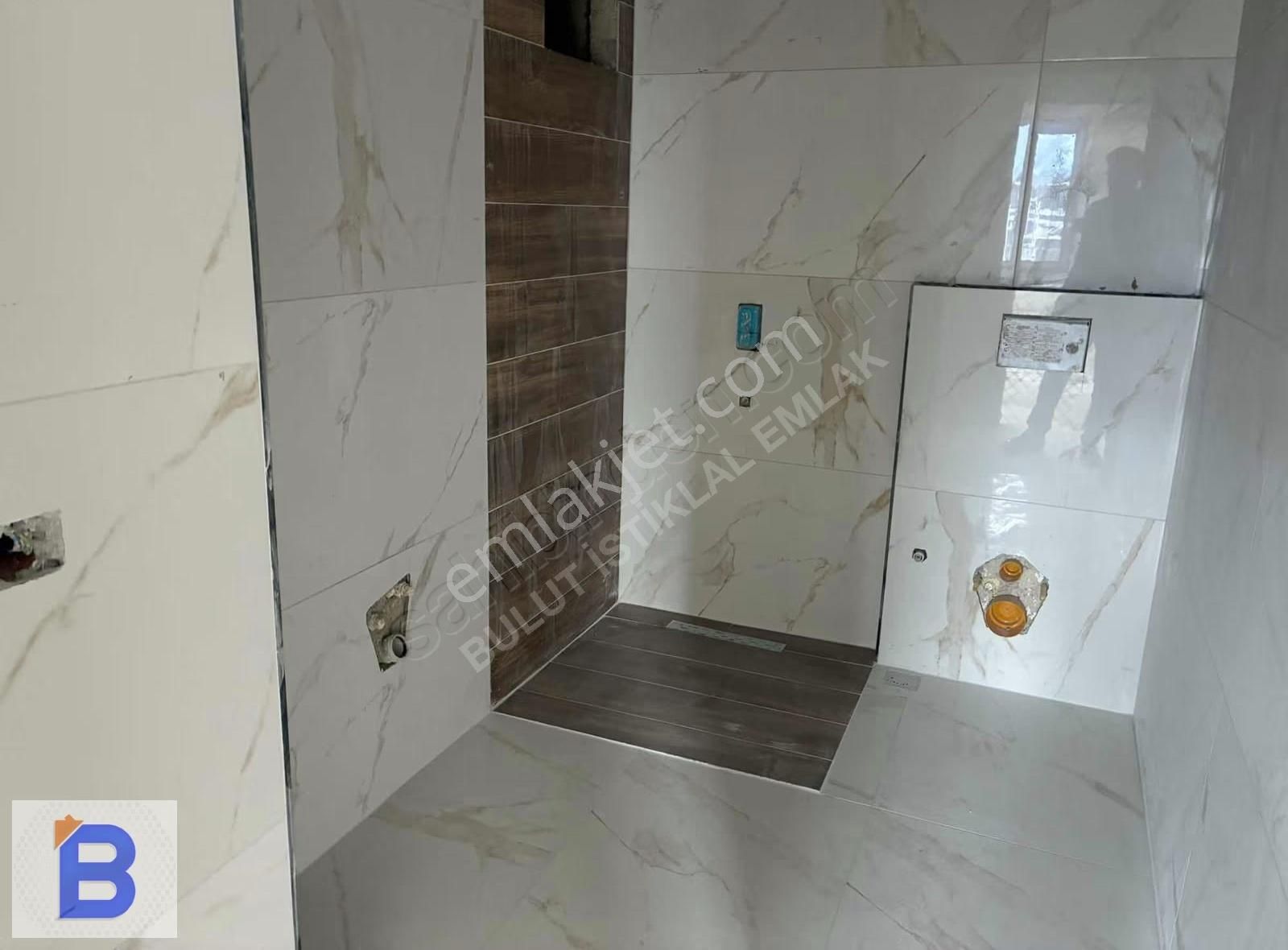 Bulut Emlaktan Gökdelenler Bölgesi'nde Lüks Geniş Fırsat 4+1 - Görsel 6