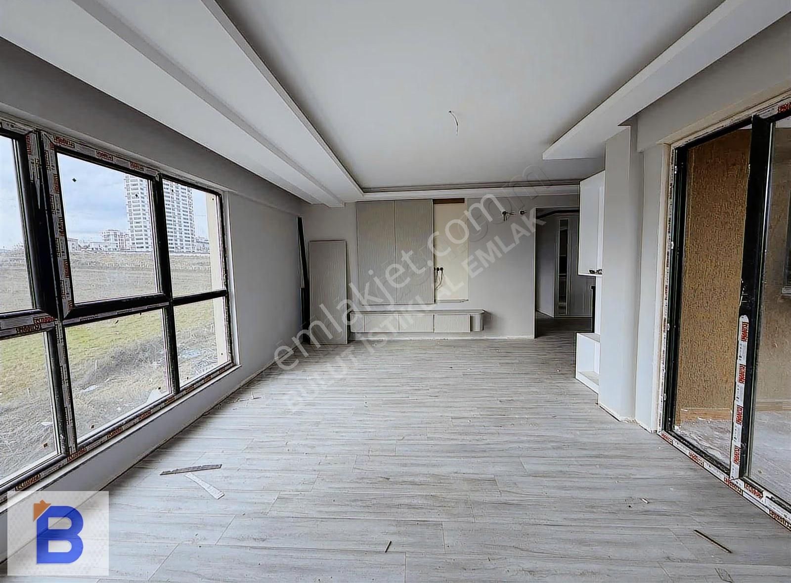 Bulut Emlaktan Gökdelenler Bölgesi'nde Lüks Geniş Fırsat 4+1 - Görsel 27