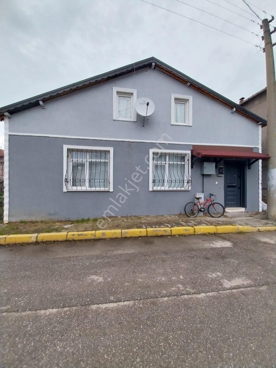 Kocaeli Gölcük Kavaklı Mah. Satılık Eşyalı 205 M² 4+2 Bahçeli Müstakil Ev - Görsel 5