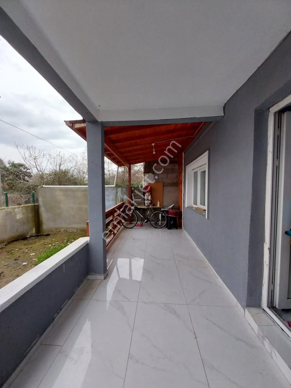 Kocaeli Gölcük Kavaklı Mah. Satılık Eşyalı 205 M² 4+2 Bahçeli Müstakil Ev - Görsel 22