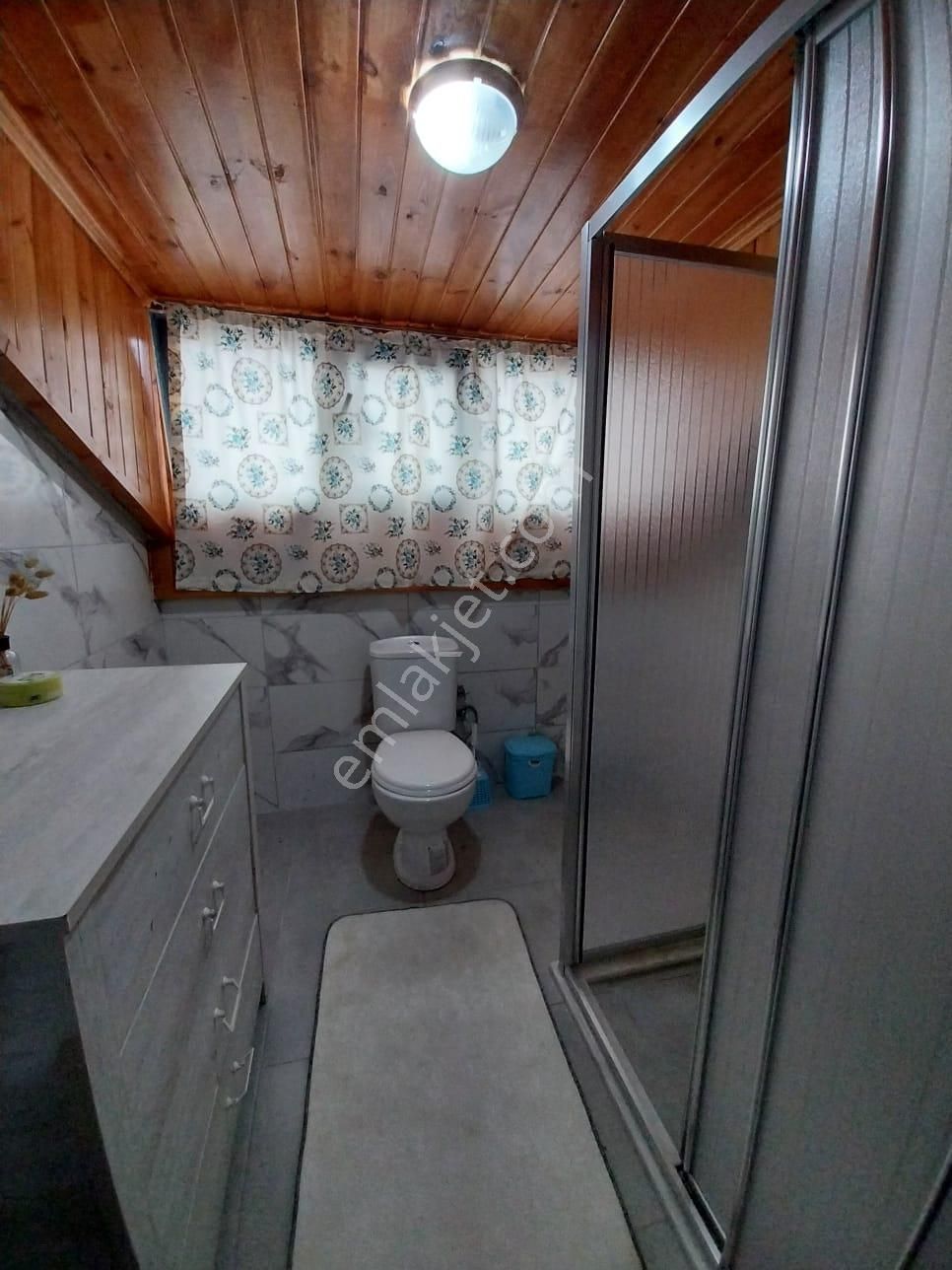 Kocaeli Gölcük Kavaklı Mah. Satılık Eşyalı 205 M² 4+2 Bahçeli Müstakil Ev - Görsel 2