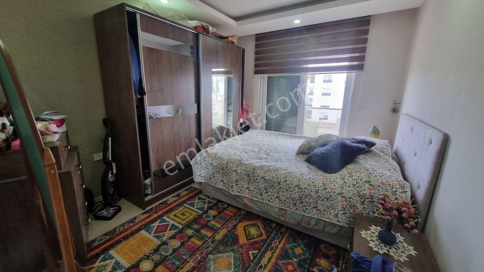 Kızılarık'ta Havuzlu Lüks Sitede Ebeveyn Banyolu Satılık 2+1 - Görsel 2