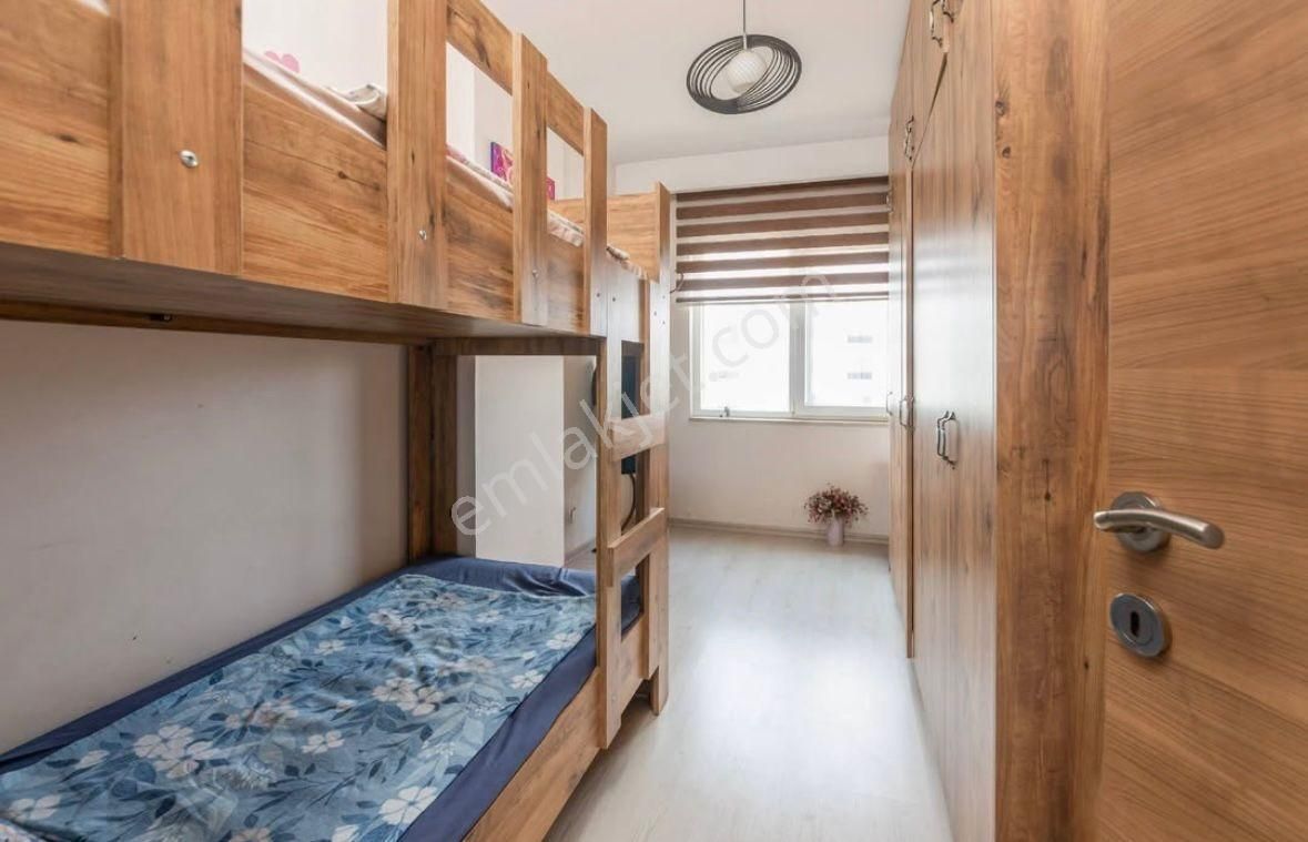 Kızılarık'ta Havuzlu Lüks Sitede Ebeveyn Banyolu Satılık 2+1 - Görsel 16