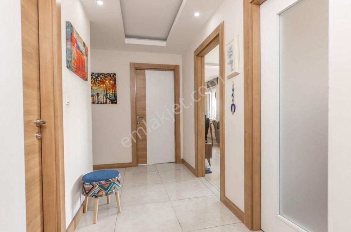 Kızılarık'ta Havuzlu Lüks Sitede Ebeveyn Banyolu Satılık 2+1 - Görsel 4