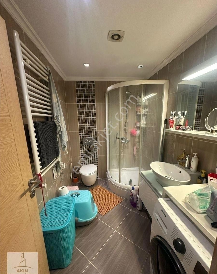 K.çekmece Divan Residence Önü Açık Peyzaj Manzaralı Geniş 1+1 Satılık Daire - Görsel 6