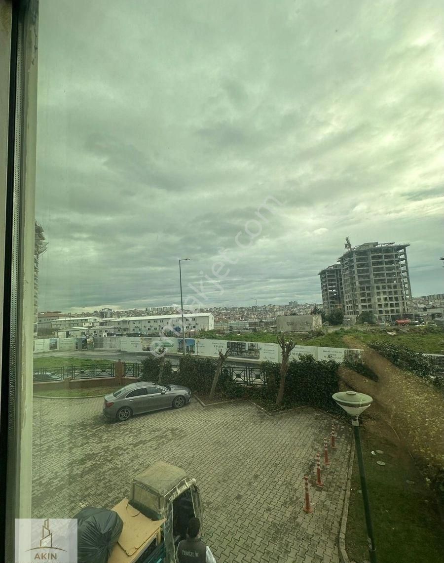 K.çekmece Divan Residence Önü Açık Peyzaj Manzaralı Geniş 1+1 Satılık Daire - Görsel 7