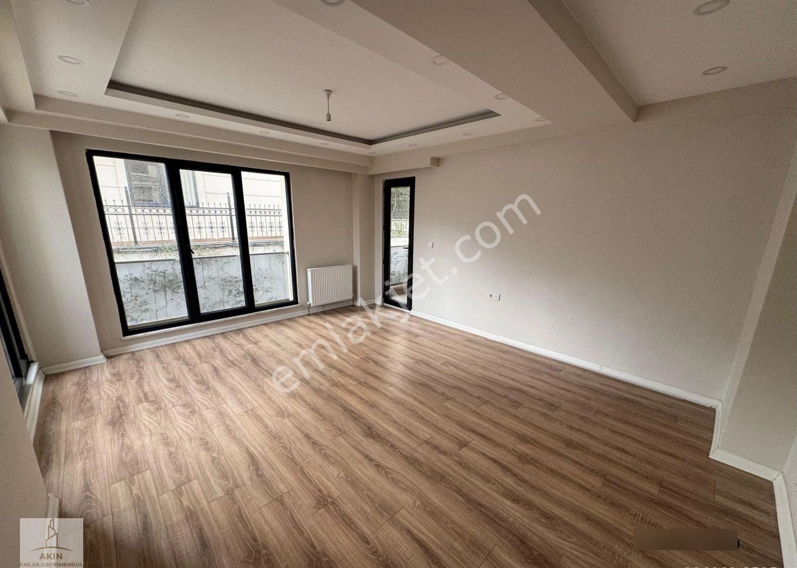 Büyükçekmece Cumhuriyet Mahallesi 2+1 Kiralık Sıfır Balkonlu Daire