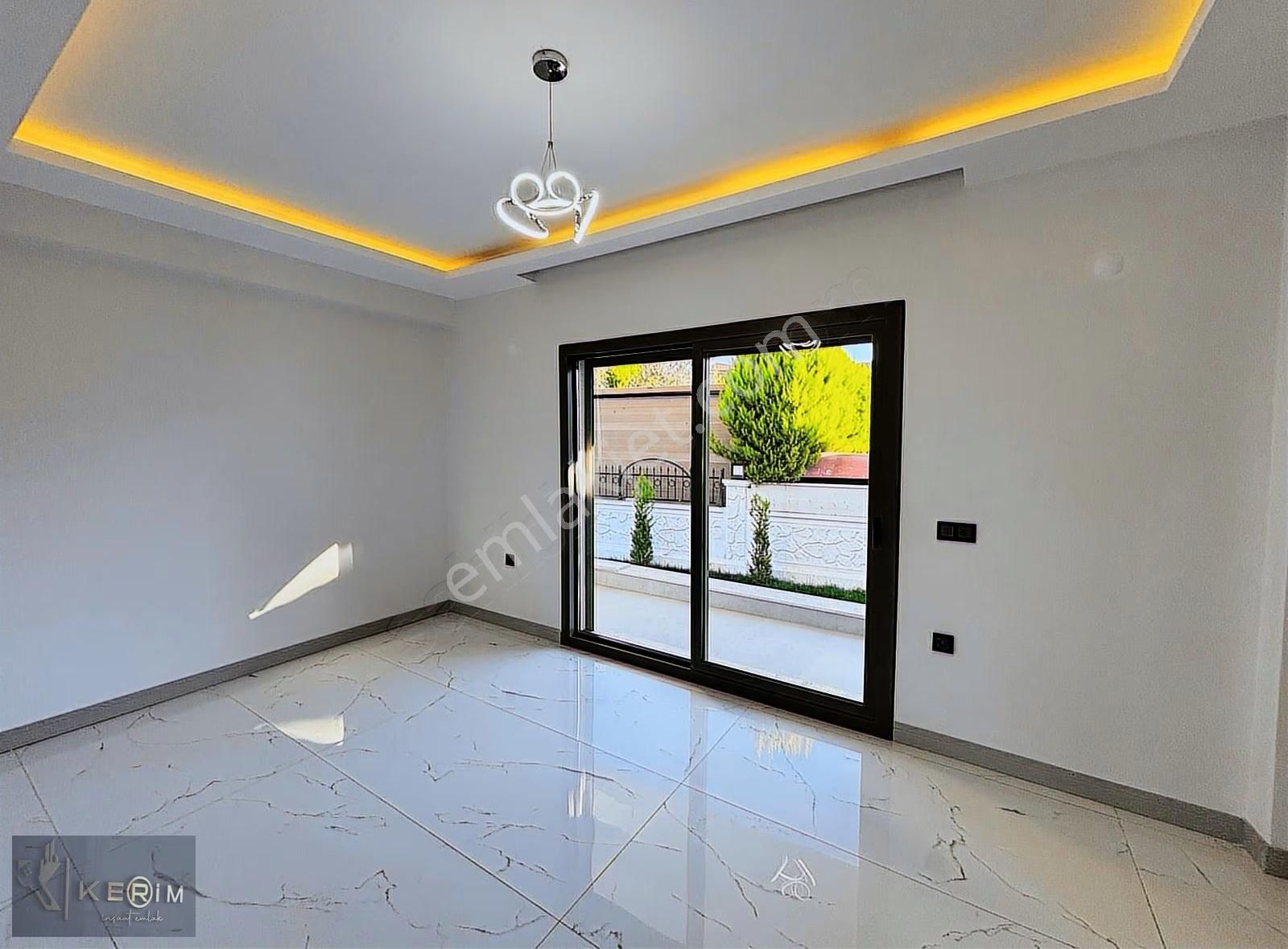 Kerim'den Altınoluk'da Satılık 600 Mt2 Arsa İçinde 5+1 Villa - Görsel 13