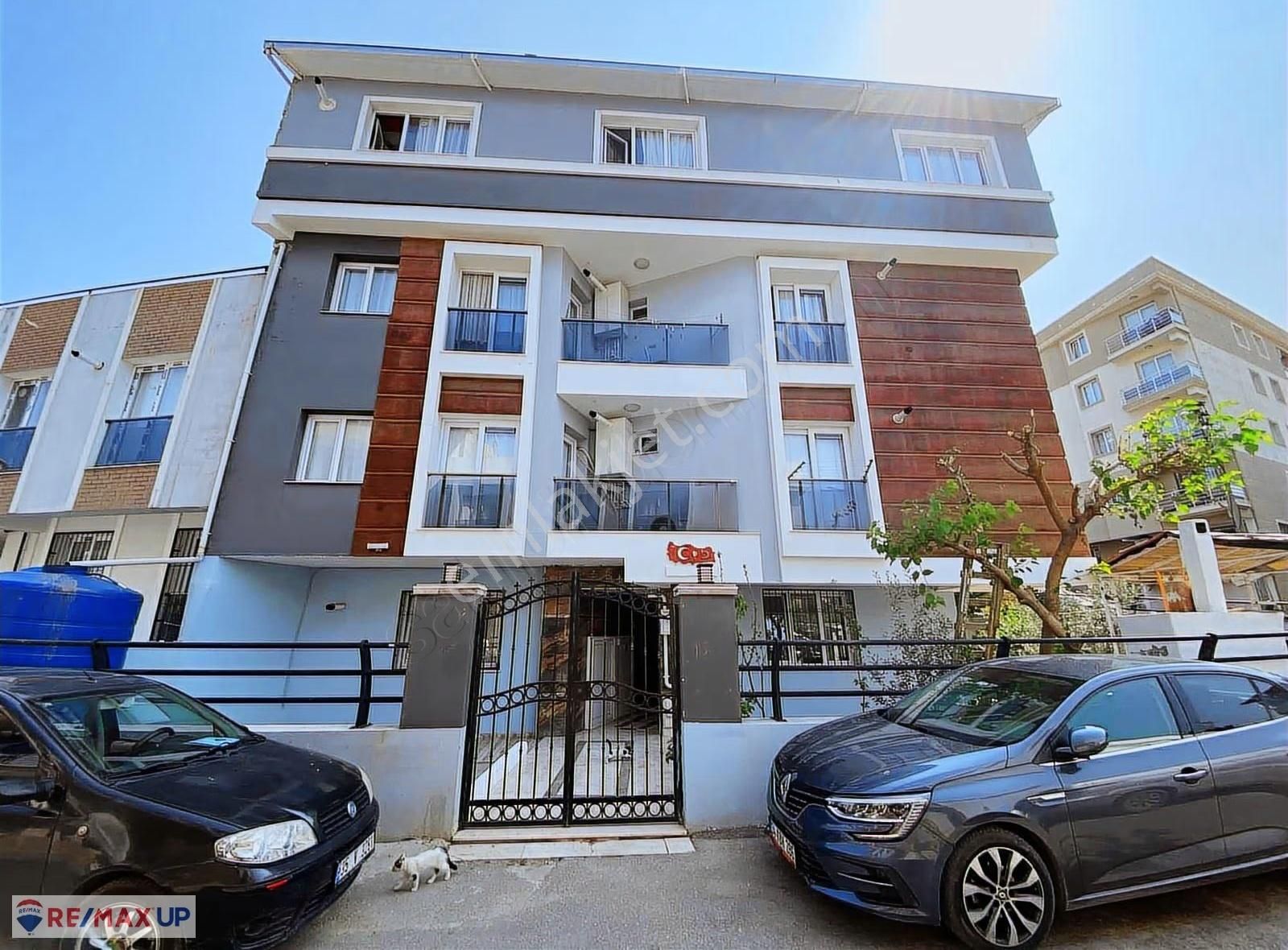 Kuruçeşme'de Eşyalı Hazır Kiracılı 1+1 Ara Kat Yeni Bina