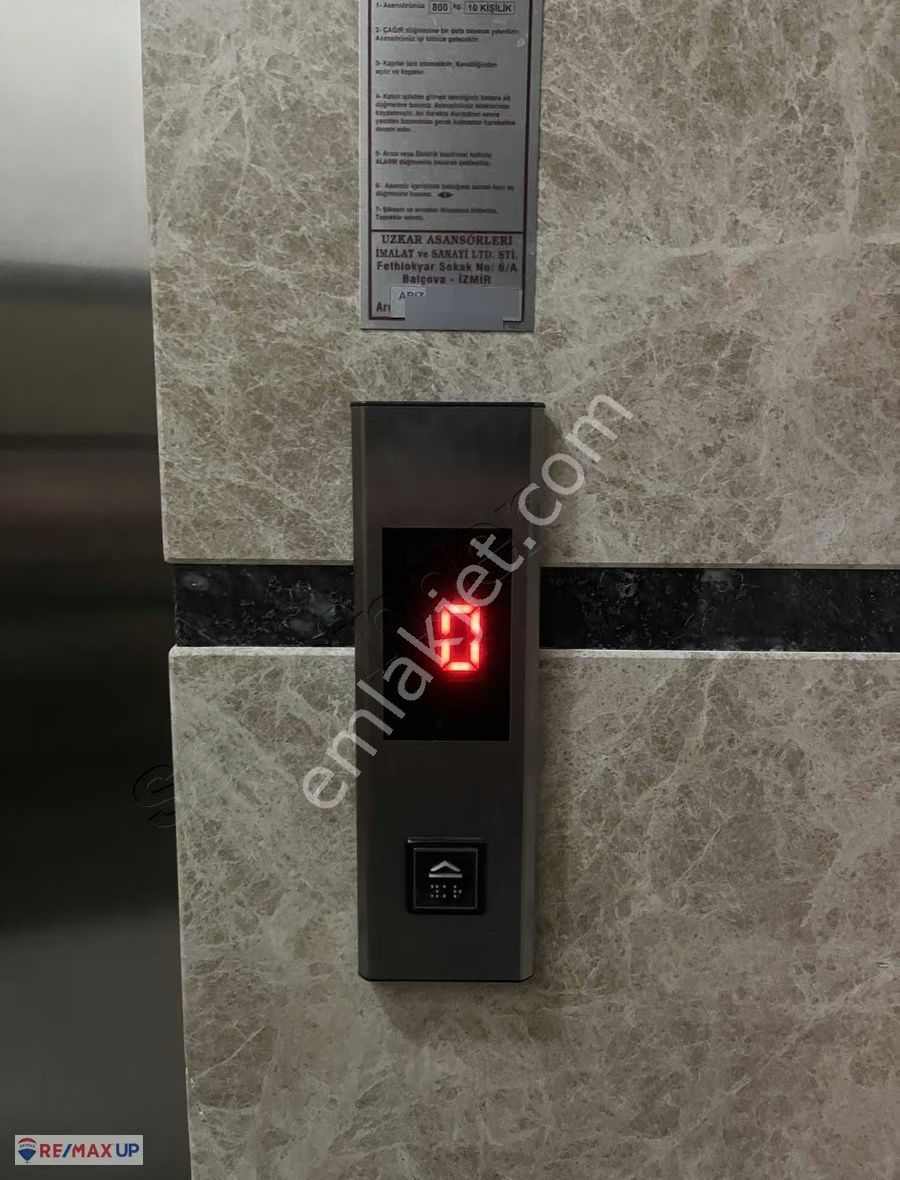 Balçova'da Dubleks Daire 4+1 - Geniş Teraslı - Görsel 18