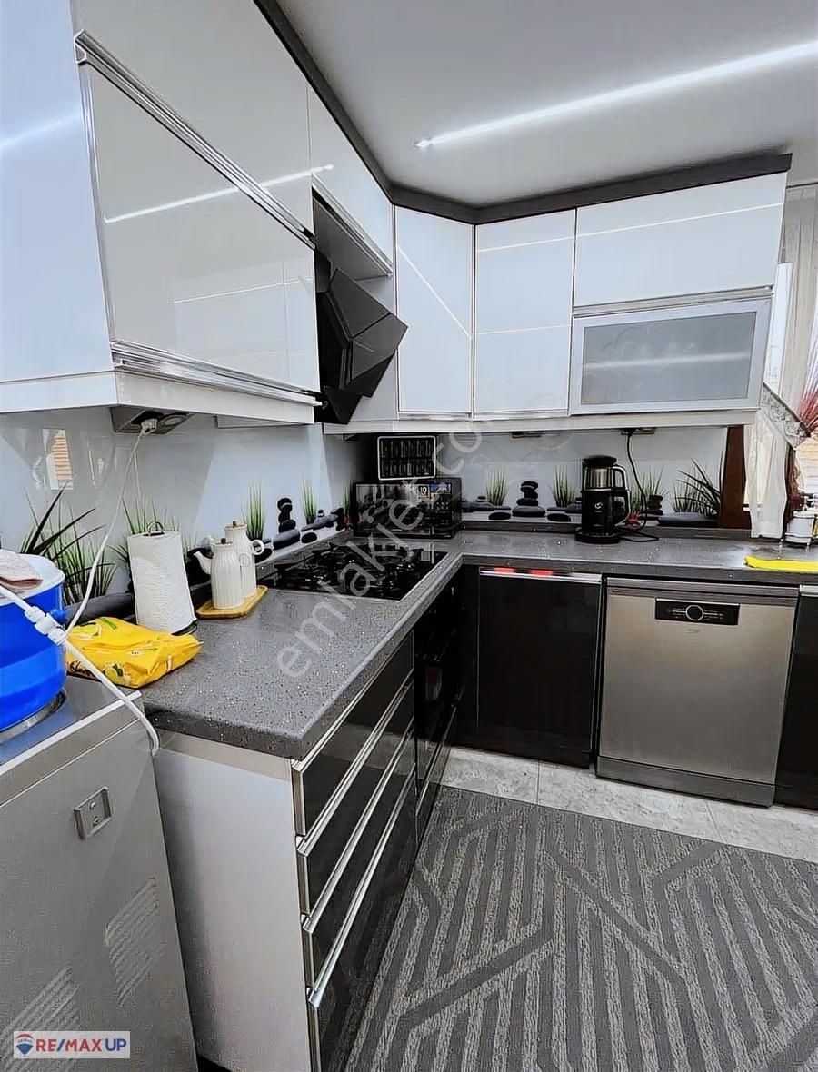 Balçova'da Dubleks Daire 4+1 - Geniş Teraslı - Görsel 29