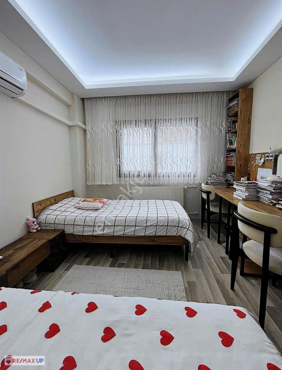 Balçova'da Dubleks Daire 4+1 - Geniş Teraslı - Görsel 15