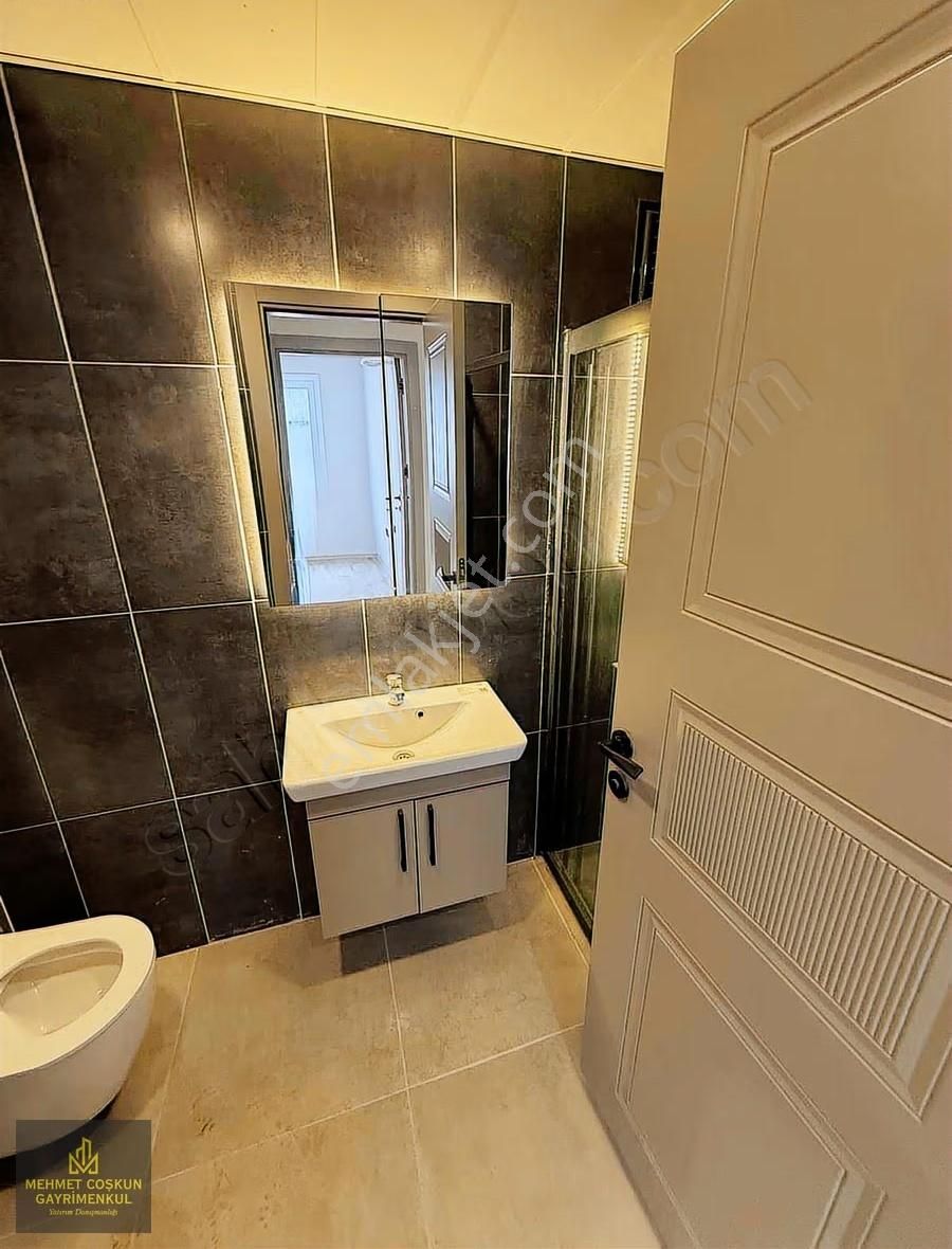 Mithatpaşada Site İçerisinde Sıfır Cazip Satılık 3+1 Daire - Görsel 11