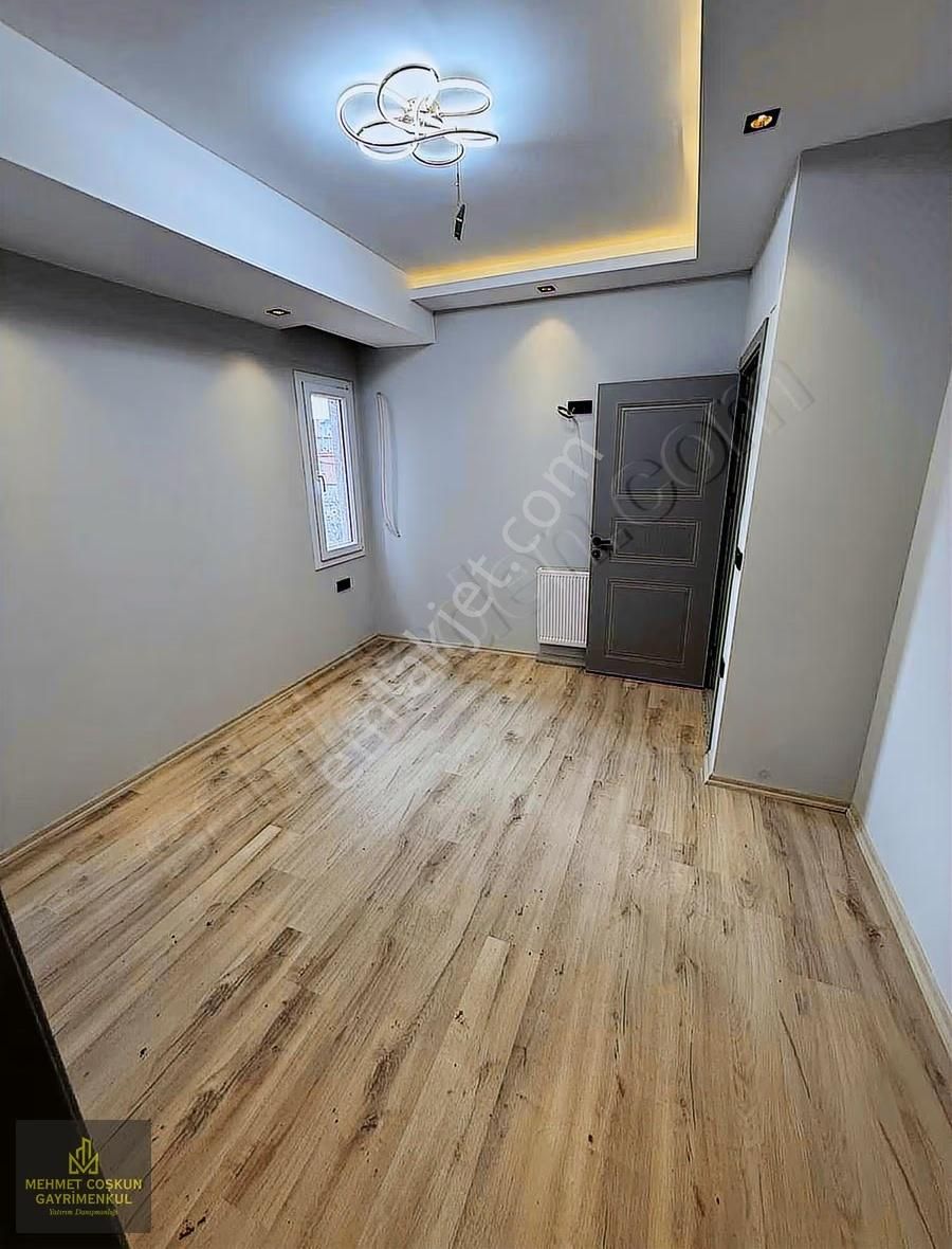 Mithatpaşada Site İçerisinde Sıfır Cazip Satılık 3+1 Daire - Görsel 16